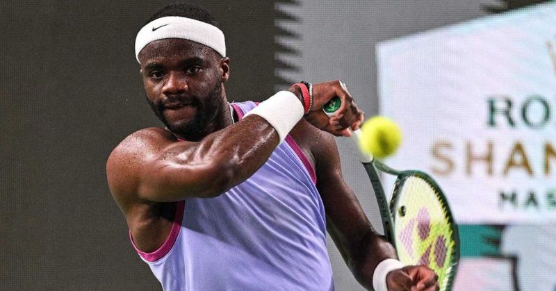 Tay vợt sinh năm 98 đã có một hành trình kỳ diệu khi đi từ xuất thân nghèo khó đến top 10 ATP